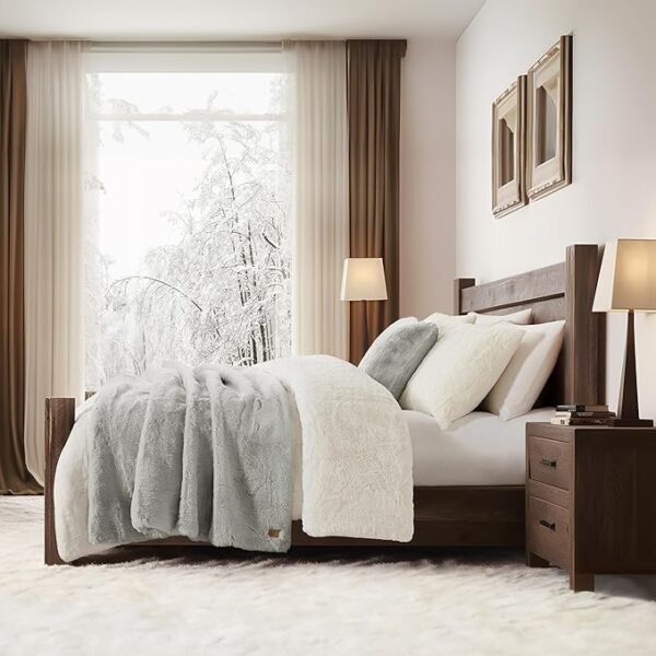 Bed Luxury Hotel Style Blankets - Image 4